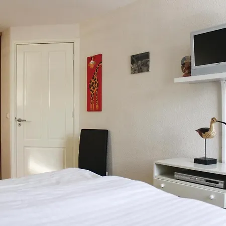 Amazing In W/ 2 Bedrooms Feriehus *